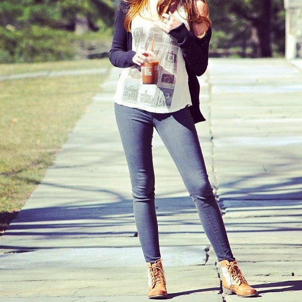 Citizens of Humanity Skinny Jeans, Forever 21 Cardigan, Brandy Melville Top, Vivienne Kelly Necklace, Urban Outfitters Necklace, Steve Madden Boots