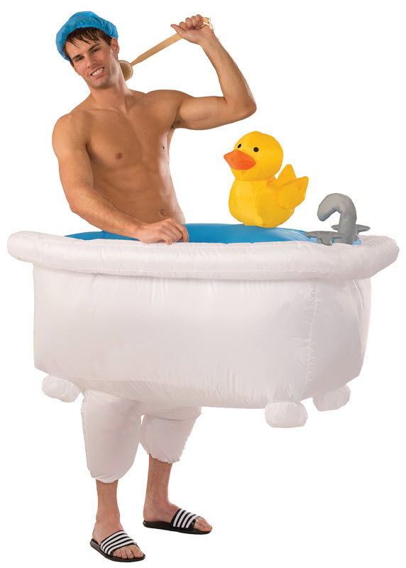 16 Hilarious men's halloween costumes - Inflatable Bathtub